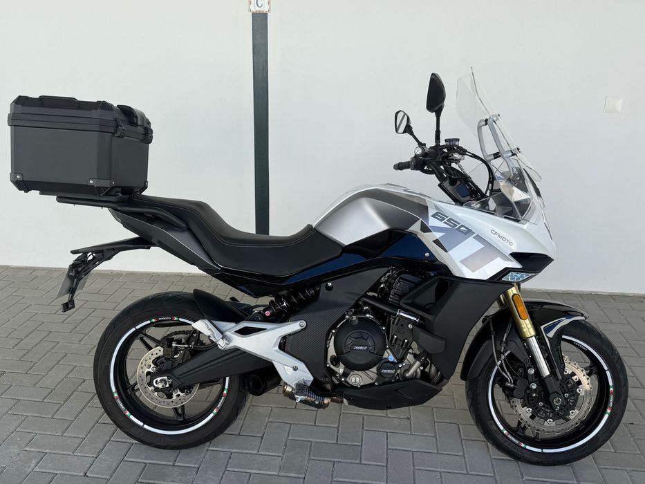 CFMOTO MT650 - 2023