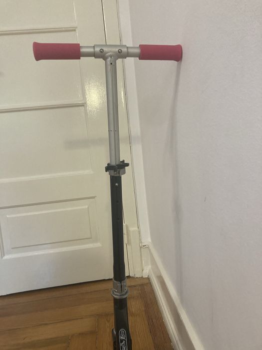 Trotinete de criança em excelente condição