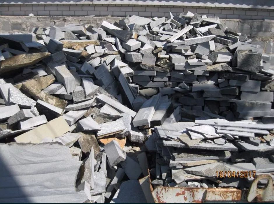 Вивіз гранітних відходів, обрізків та каменю. Вивіз залишків