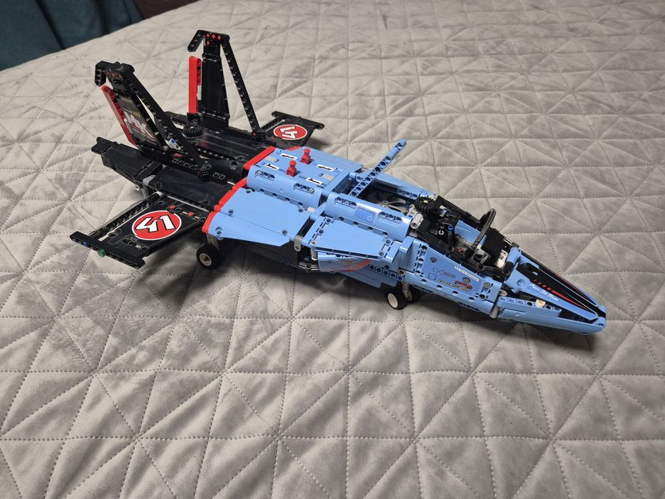 Конструктор Lego Technic 42066 реактивний літак винищувач
