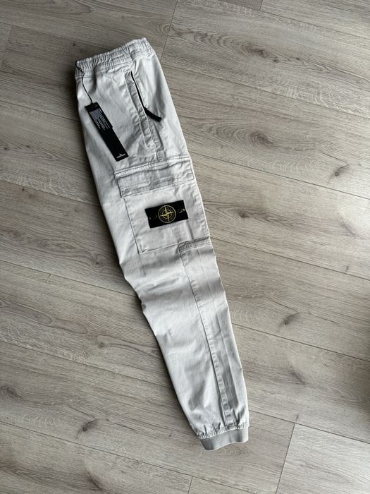 Штани карго Stone Island