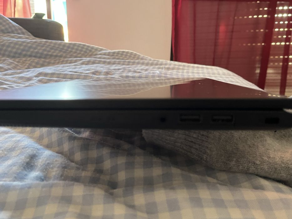 Asus VivoBook - preço negociável