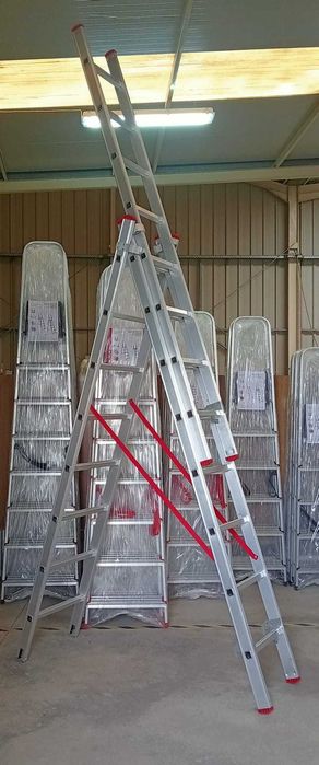 Escada Tripla Alumínio 3m+3m+3m | Degrau Quadrado... FÁBRICA