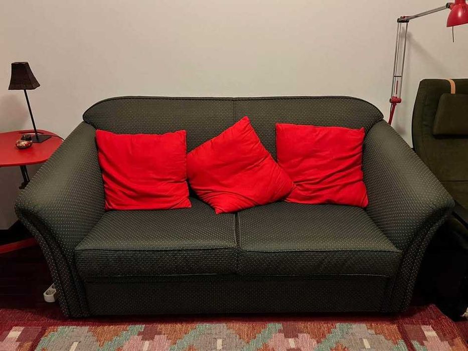 Sofá-cama e cadeirão