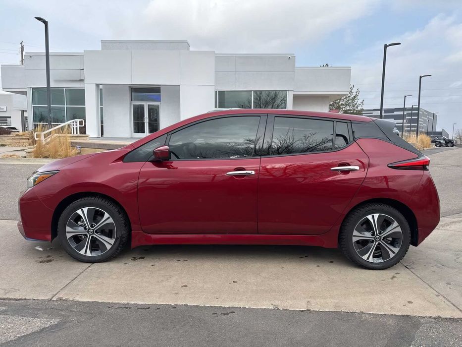 Nissan LEAF SL Plus      2020