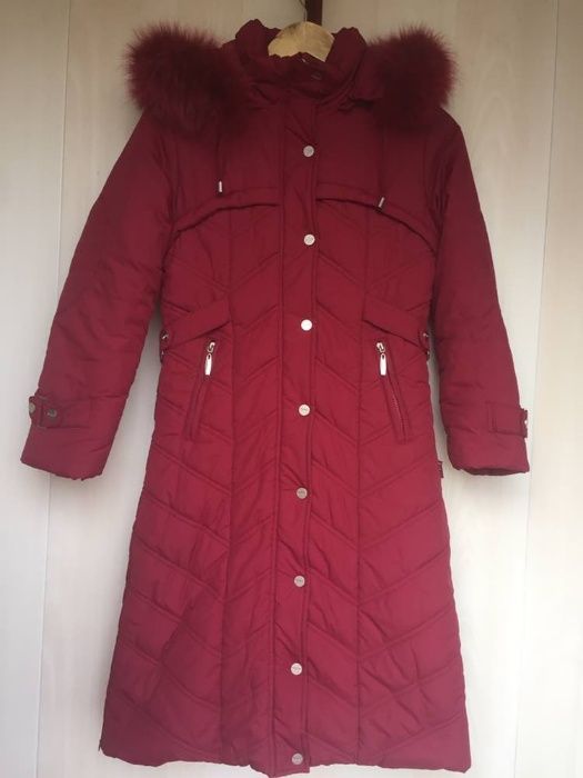 Пальто зимнее на холофайбере.