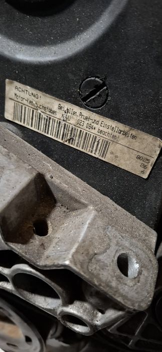 Мотор двигун двигатель AVU Vw Golf 4 Audi A3 Skoda Octavia 1.6 8V