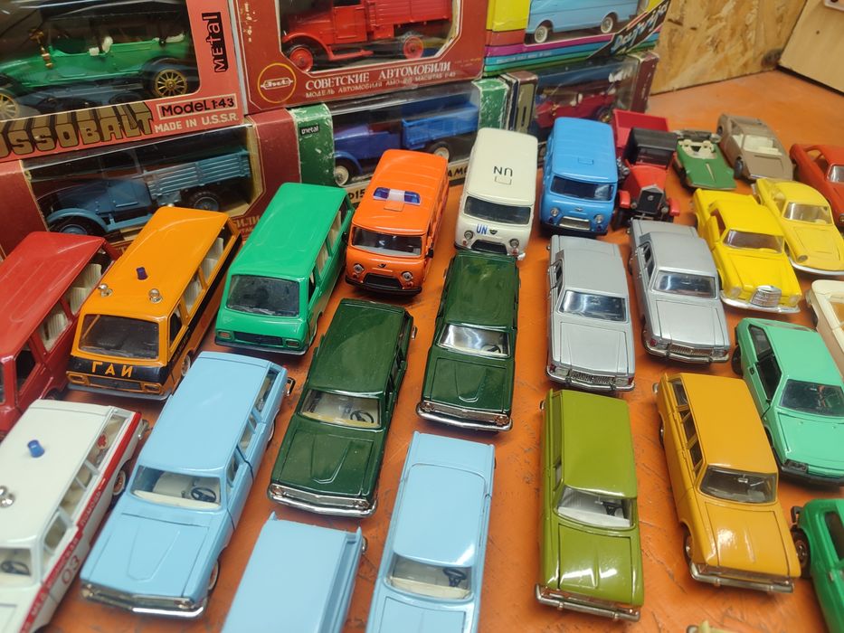 Модели 1:43 ссср машинки