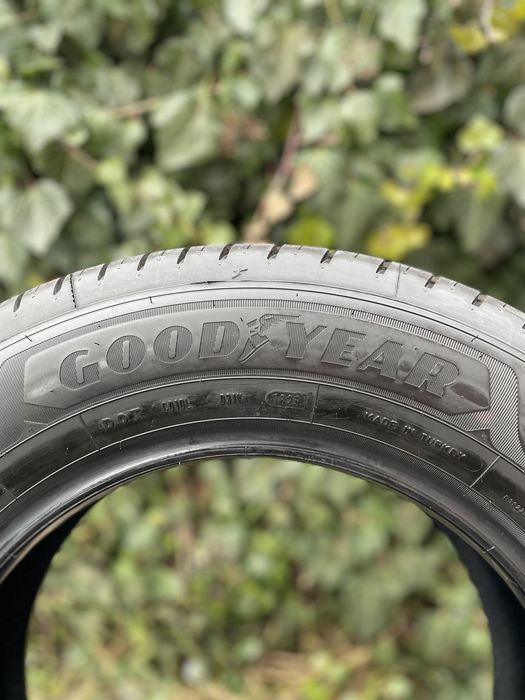 215/65 R16C Goodyear EfficientGrip Cargo 2