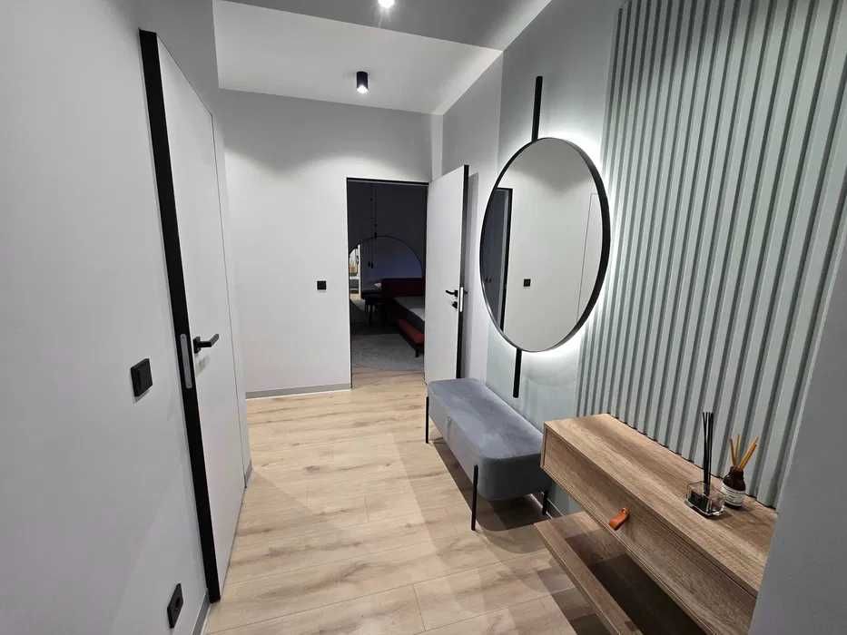 Перша здача стильної з газовою поверхнею. ЖК з охороною