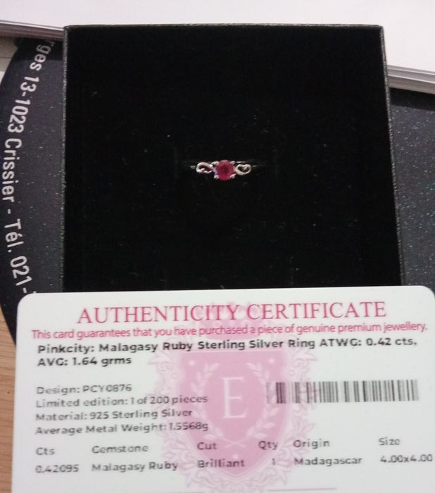 Anel de Prata com Rubi