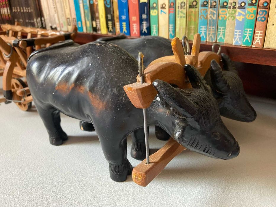 Figura Decorativa - Carroça de Bois