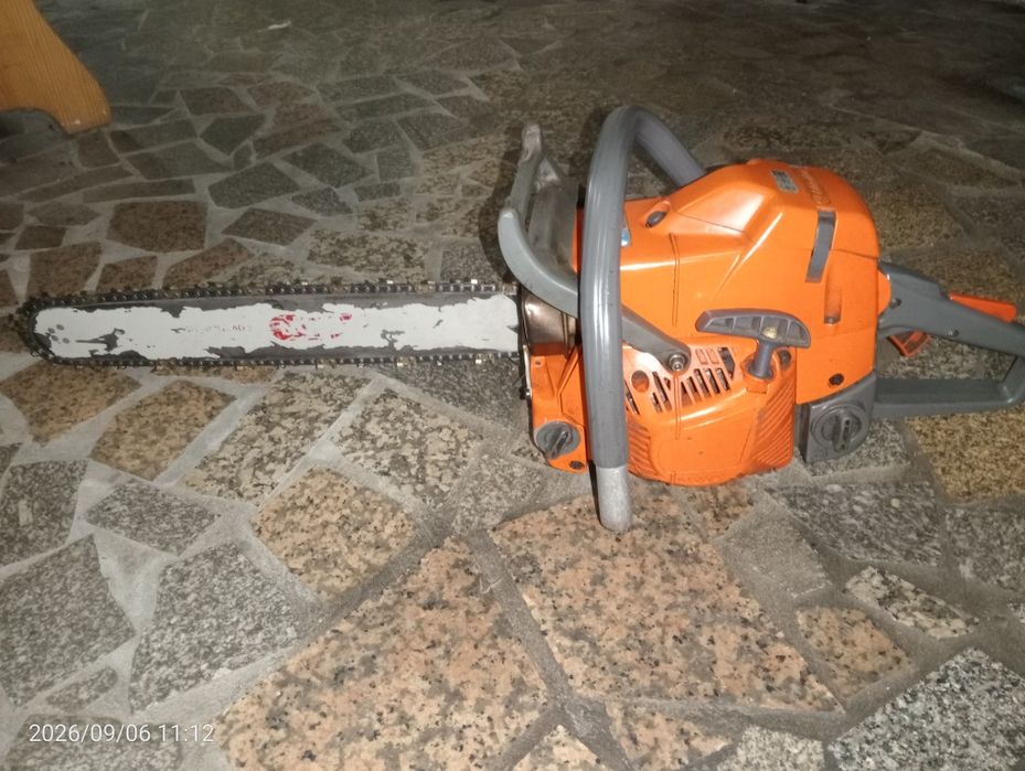 Motosserra como nova