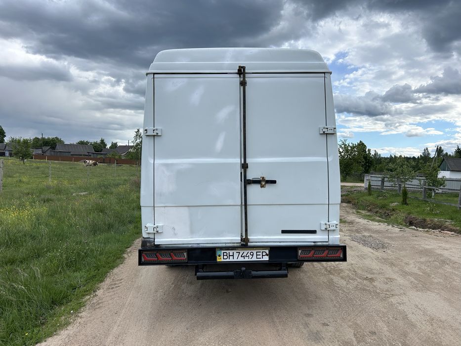 Мерседес Рекс 709 4.0