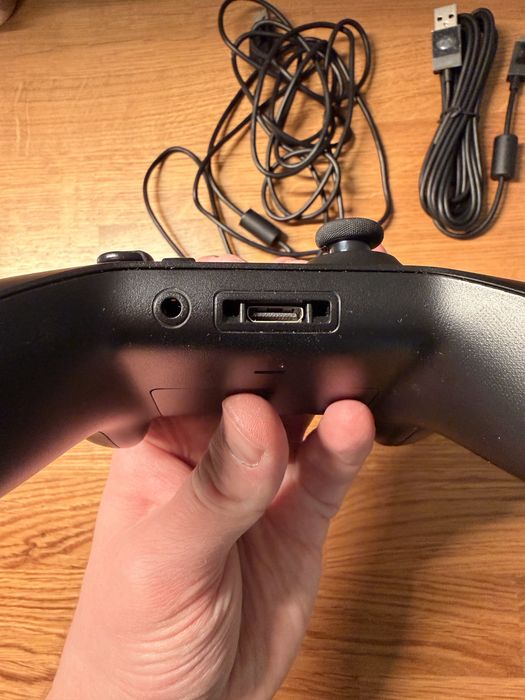 Геймпад Microsoft Xbox One + Windows