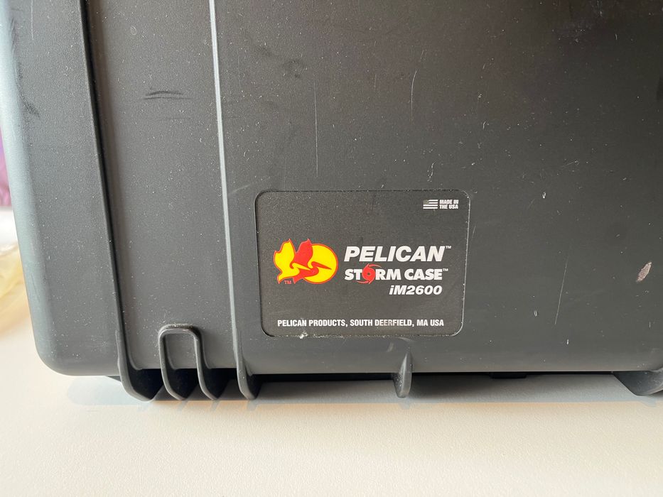 Mala Pelican storm case iM2600 com PAD DIVIDER