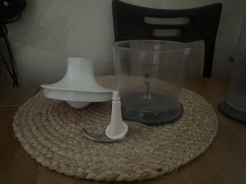 Продам кухоний блендер Kenwood