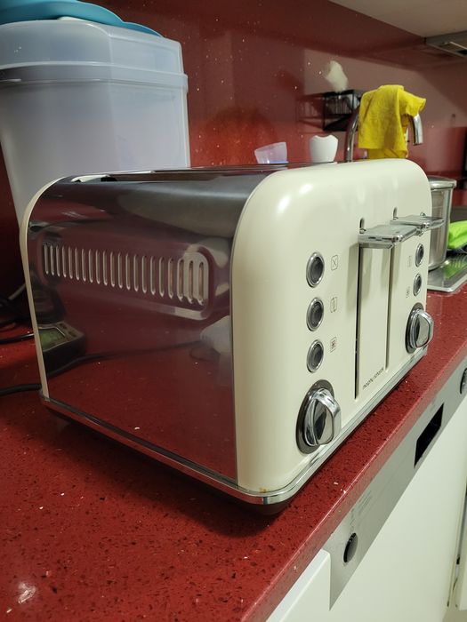 Torradeira Morphy Richards