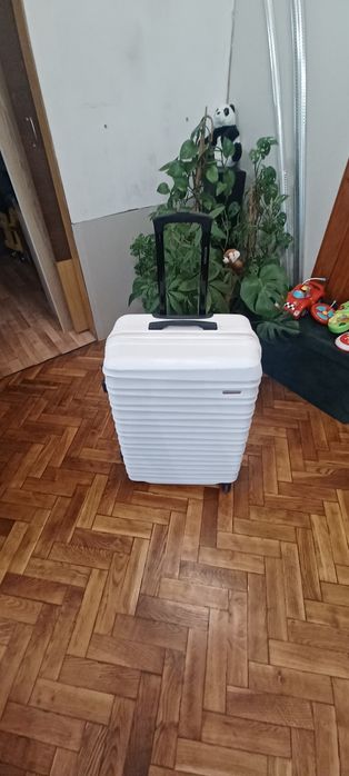 Walizka podróżna witchen