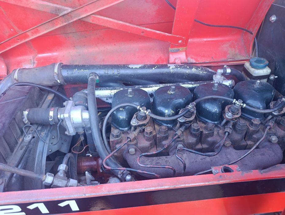 Ciągnik rolniczy Zetor 7211