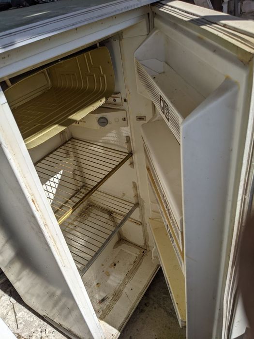 Холодильник б у рабочий