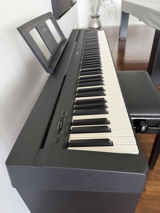 Vendo Piano usado 1 vez YAMAHA P45B