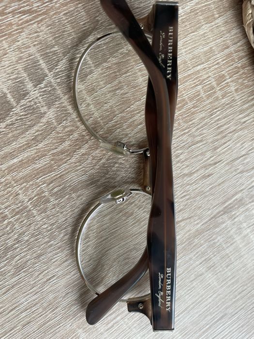 Oprawki korekcyjne Burrberry