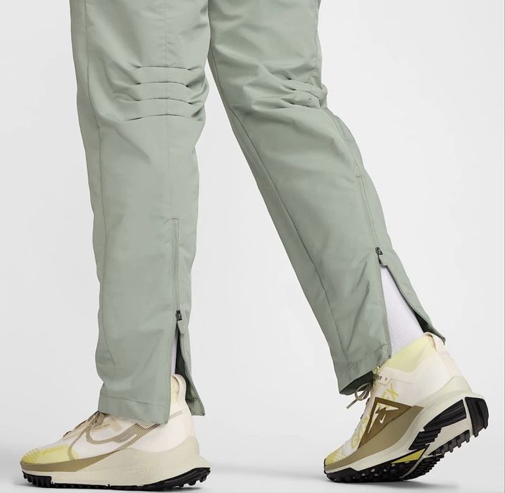 Оригінальні штани nike