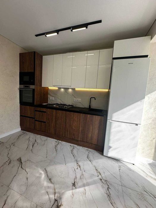 1 кімнатна з ремонтом жк княгинин центр ратуша