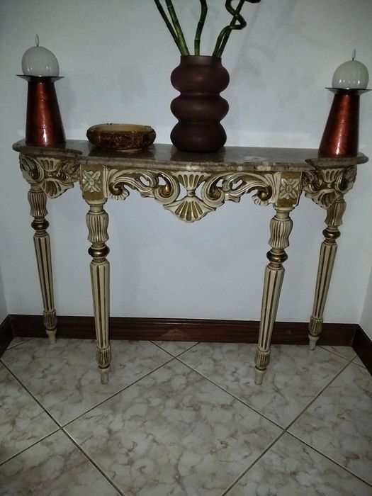 Móvel hall entrada antigo