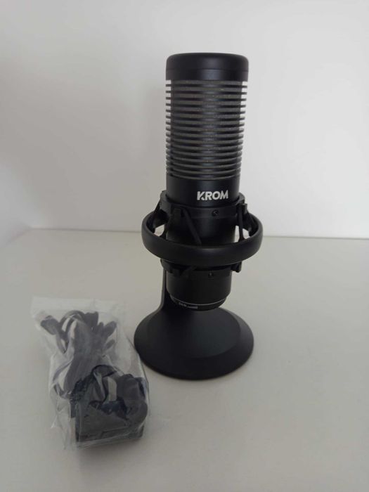 Mikrofon Wielokierunkowy Komputerowy Krom KAZE RGB