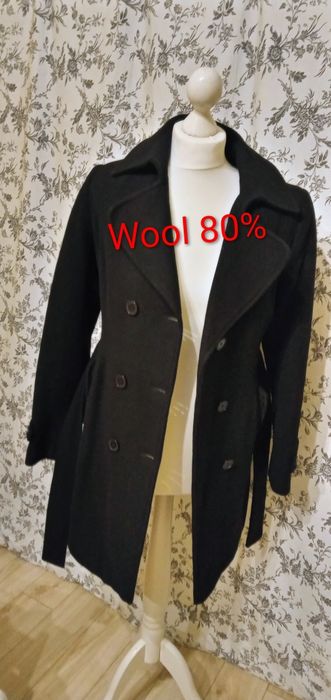 Ciepły płaszcz z wełny 80%, S M