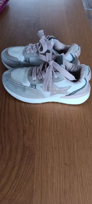 Adidasy dla dziewczynki roz. 30