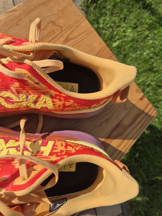Hoka Speedgoat 6 40 2/4