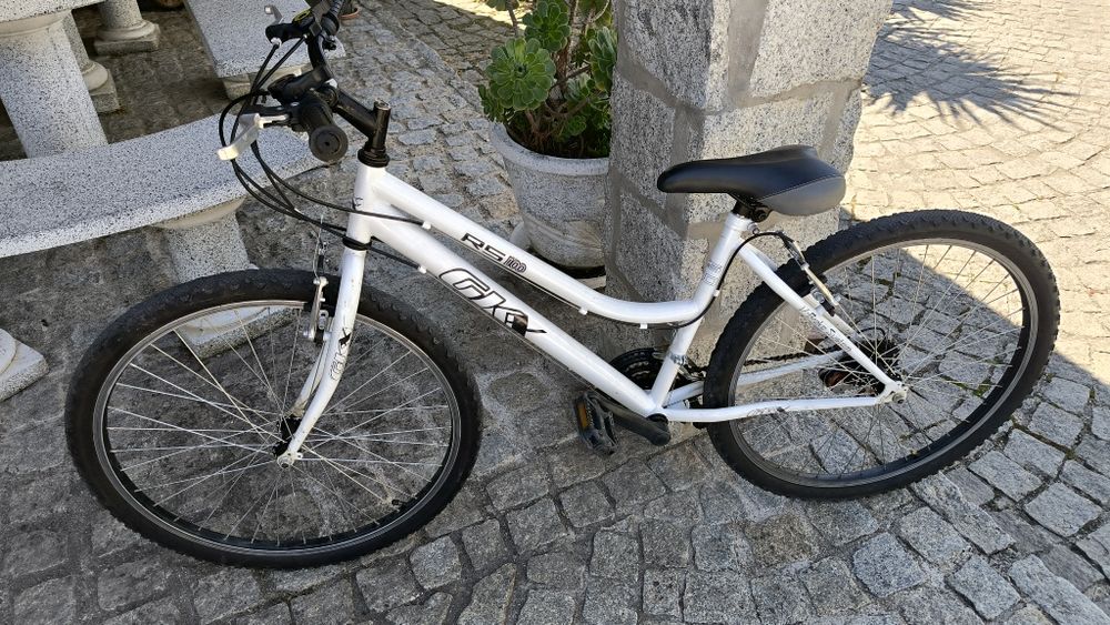 Bicicleta roda 26 senhora