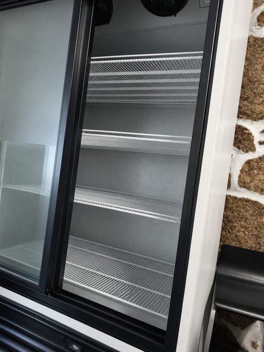 Vitrine de refrigeração