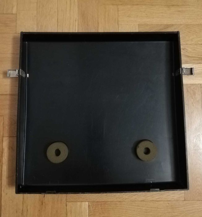 Pokrywa od magnetofonu szpulowego