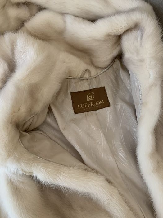 Продам норкову шубку