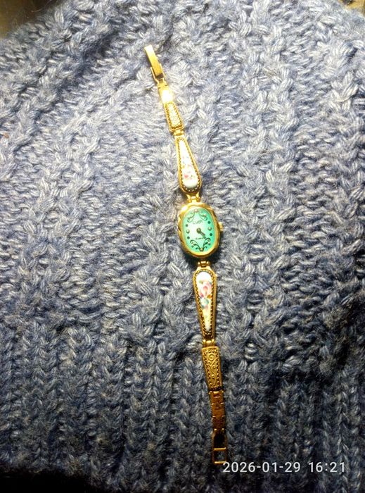 Часы наручные женские. Механика.