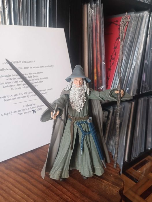 Gandalf Deluxe Action Figure – Diamond Select Toys – Lord of the Rings (Completo)