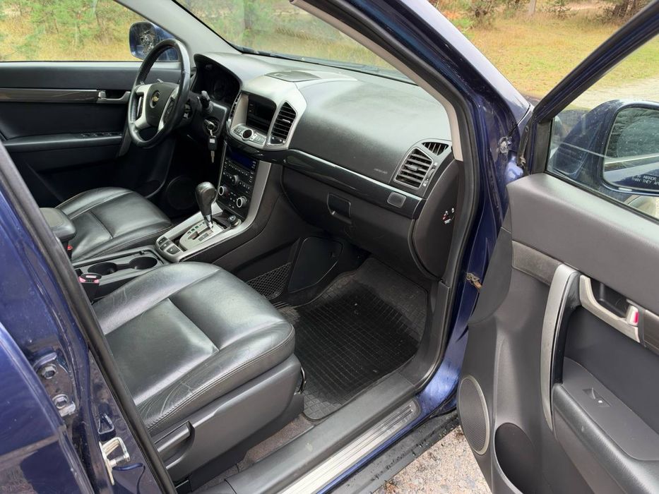 Продам Chevrolet Captiva