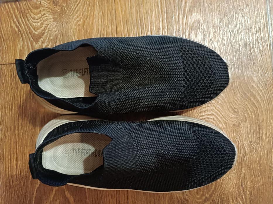 Макасіни для дівчинки