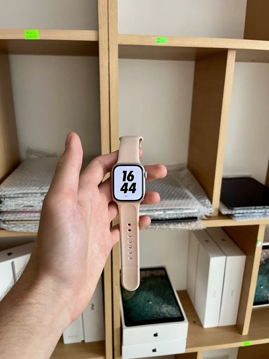 apple watch 7 nike - купити смарт-годинник - ціна на OLX.ua
