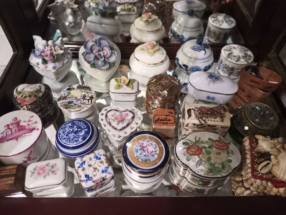 Caixinhas antigas guarda jóias