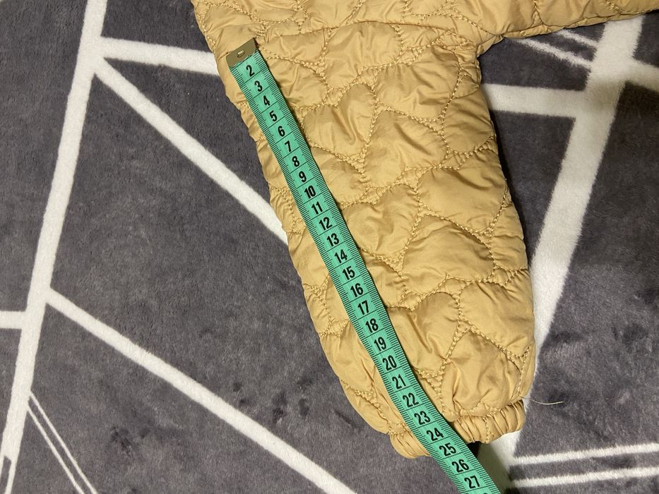 Куртка на весну на дівчинку