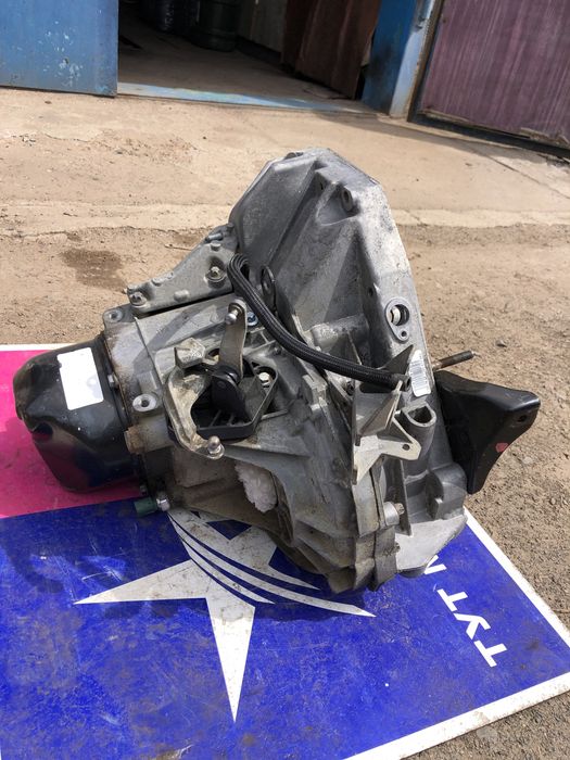 КПП коробка передач Renault Kengo 1,5 DCI 2010г