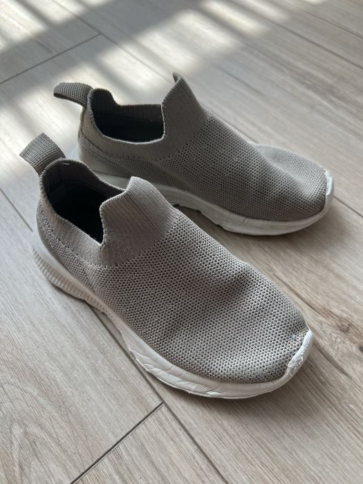 Кросіки, кеди, мокасини для хлопчика