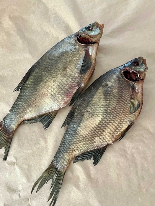 Лящ чищений з ікрою, товстолоб, власне виробництво