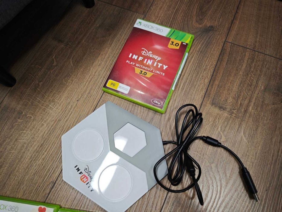 Disney Infinity 3.0 Xbox 360 – gra + podstawka USB