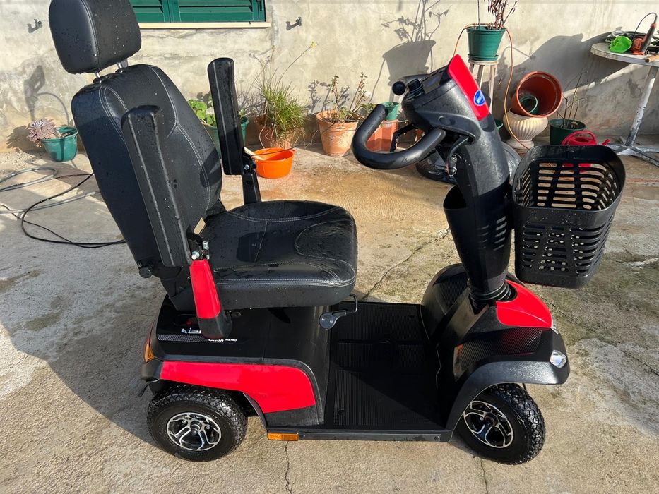 Scooter Orion Metro de Mobilidade Elétrica